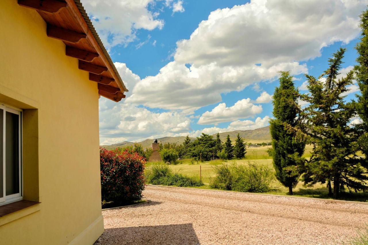 Villa Cabanas De Las Pinturas à Sierra de la Ventana Extérieur photo